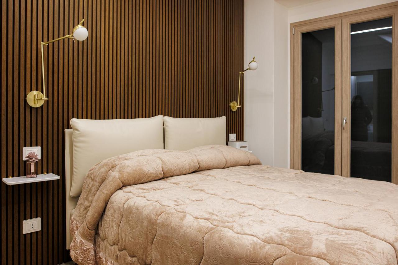 Next To Sea Apartment Crotone Ngoại thất bức ảnh